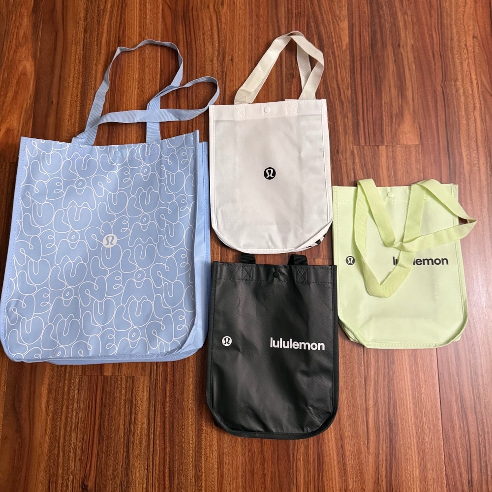 Brand new lululemon reusable bags bundle of 4